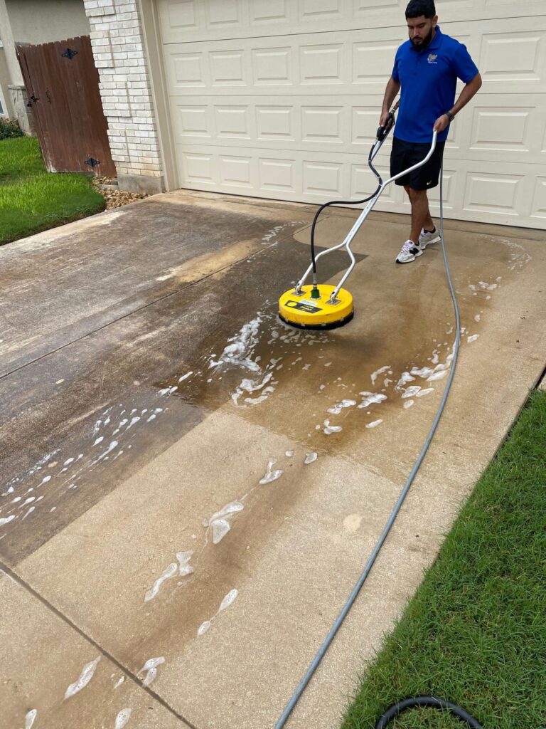 Pressure Cleaning Hollywood Park, TX