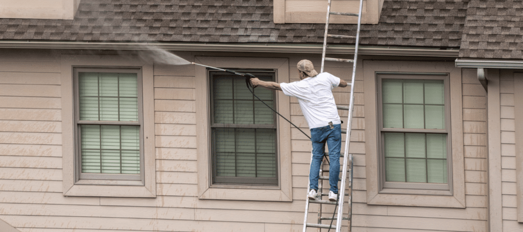 Roof Cleaning Hollywood Park, TX