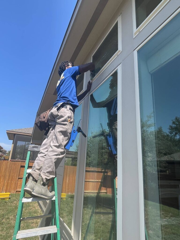 Window Cleaning Hollywood Park, TX